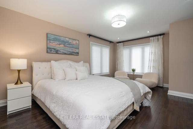 1090 Meredith Ave, House detached with 4 bedrooms, 5 bathrooms and 3 parking in Mississauga ON | Image 22
