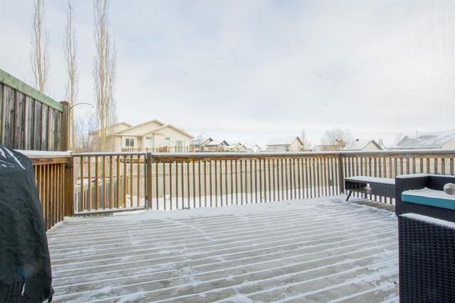 10334 70 Avenue, Home with 3 bedrooms, 1 bathrooms and 2 parking in Grande Prairie AB | Image 21