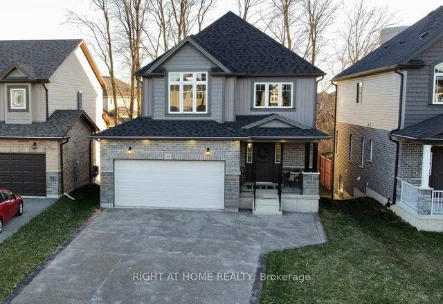 44 Davidson Dr, House detached with 4 bedrooms, 4 bathrooms and 6 parking in Stratford ON | Image 35