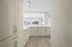 3728 26a Street Se, House detached with 5 bedrooms, 2 bathrooms and 4 parking in Calgary AB | Image 5
