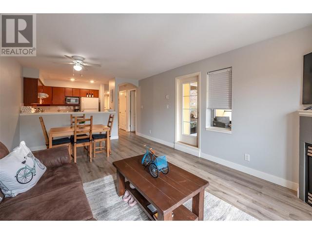 206 - 7600 Cottonwood Drive, Condo with 1 bedrooms, 1 bathrooms and 1 parking in Osoyoos BC | Image 5
