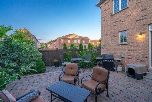 260 Grayling Dr, House attached with 3 bedrooms, 3 bathrooms and 3 parking in Oakville ON | Image 19
