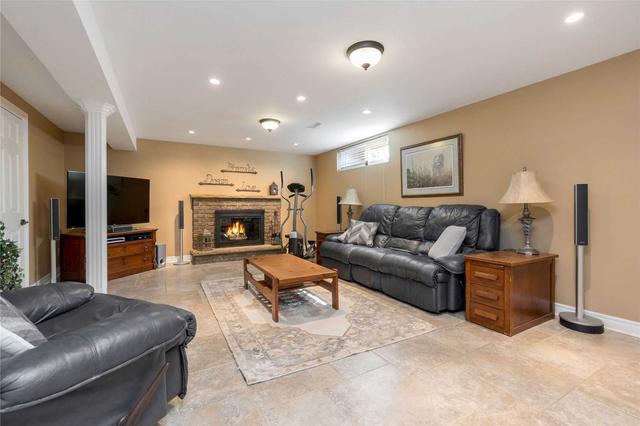 45 Fagan Dr, House detached with 5 bedrooms, 3 bathrooms and 3 parking in Halton Hills ON | Image 14