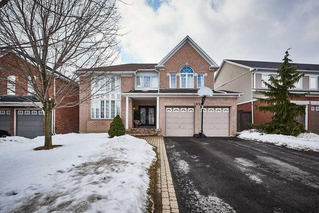 1636 Ballantrae Dr, House detached with 4 bedrooms, 5 bathrooms and 6 parking in Oshawa ON | Image 1
