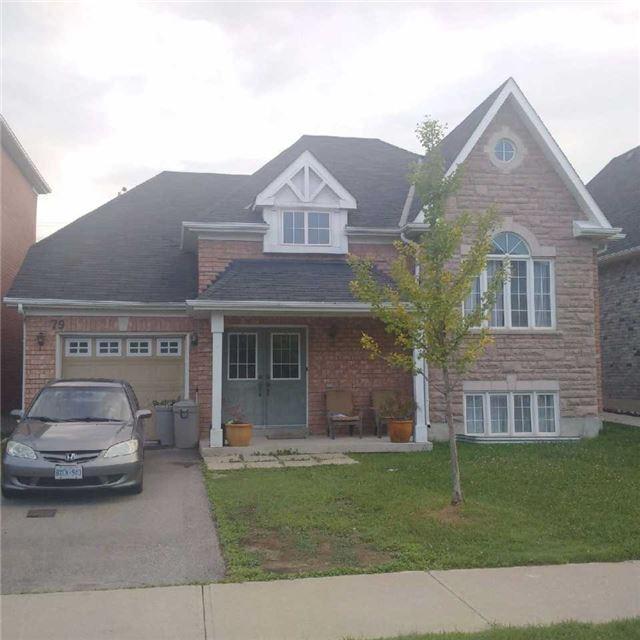 79 Donwoods Crt, House detached with 2 bedrooms, 2 bathrooms and 3 parking in Brampton ON | Image 1