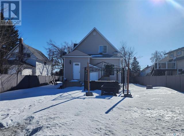 134 9th Avenue W, House detached with 4 bedrooms, 2 bathrooms and null parking in Melville SK | Image 4