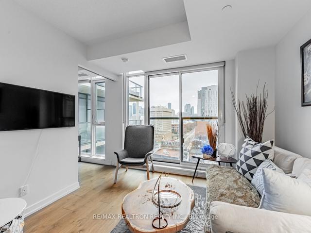 1202 - 297 College St, Condo with 1 bedrooms, 1 bathrooms and 0 parking in Toronto ON | Image 10