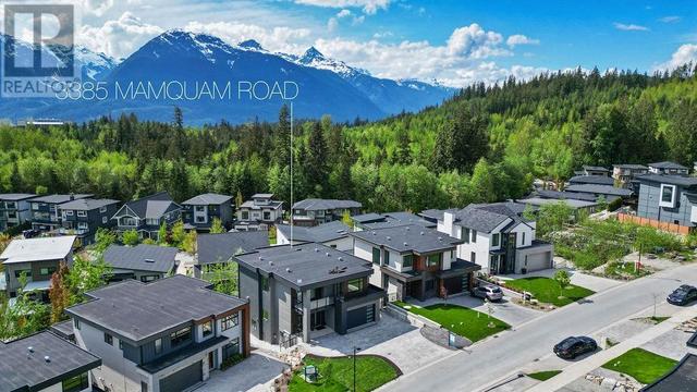 7 - 3385 Mamquam Road, House detached with 6 bedrooms, 6 bathrooms and 4 parking in Squamish BC | Image 2