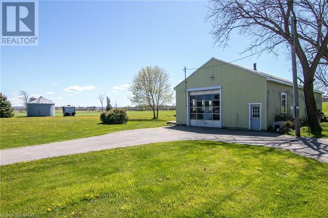 138268 Grey Road 112, House detached with 5 bedrooms, 2 bathrooms and 20 parking in Meaford ON | Image 34