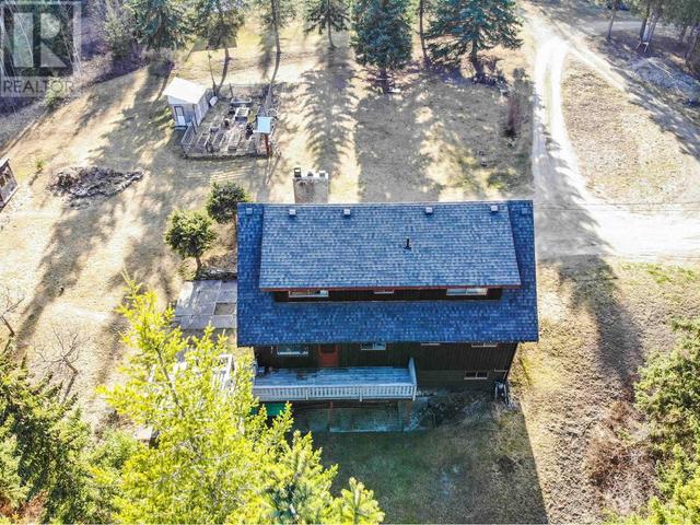 2255 Heaton Road, House detached with 5 bedrooms, 3 bathrooms and null parking in Cariboo B BC | Image 33