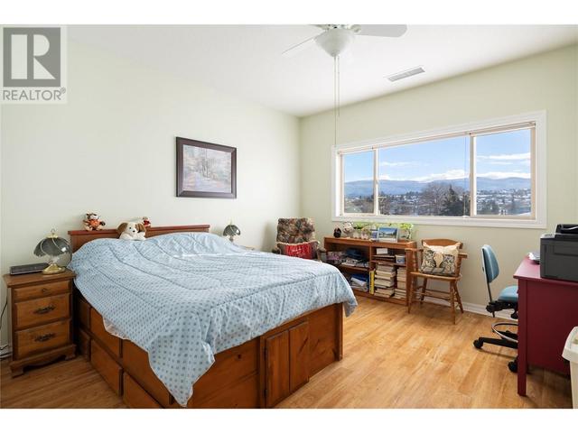 3805 - 30 Avenue Unit# 402, Condo with 2 bedrooms, 2 bathrooms and 1 parking in Vernon BC | Image 24