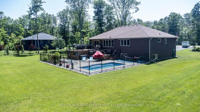 21462 Loyalist Pkwy, House detached with 4 bedrooms, 3 bathrooms and 10 parking in Prince Edward County ON | Image 30