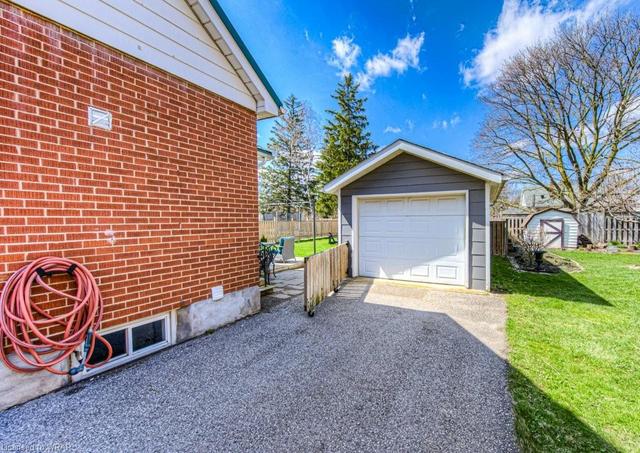 48 Belleview Avenue, House detached with 3 bedrooms, 2 bathrooms and 5 parking in Kitchener ON | Image 31