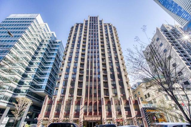1902 - 85 Bloor St E, Condo with 2 bedrooms, 2 bathrooms and 1 parking in Toronto ON | Image 1