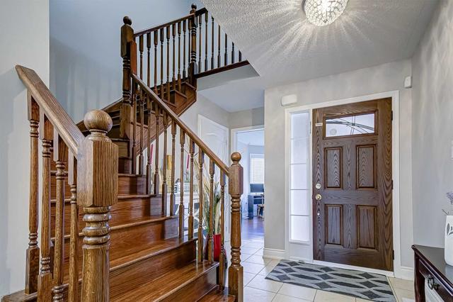 18 Calipar Rd, House semidetached with 4 bedrooms, 3 bathrooms and 3 parking in Brampton ON | Image 19