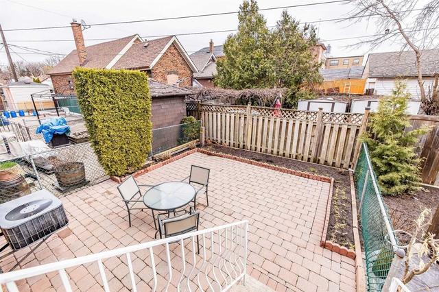 31 Keith Ave, House semidetached with 3 bedrooms, 3 bathrooms and 3 parking in Toronto ON | Image 32