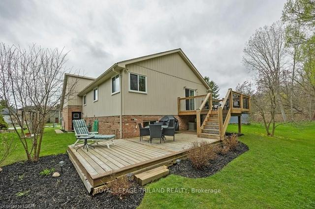 321 Selbourne Dr, House detached with 3 bedrooms, 2 bathrooms and 4 parking in Central Elgin ON | Image 22
