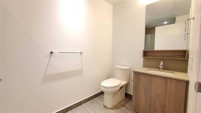 4908 - 950 Portage Pkwy, Condo with 2 bedrooms, 2 bathrooms and 0 parking in Vaughan ON | Image 3
