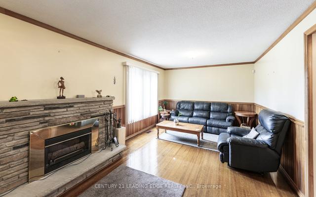 4 Easthampton Dr, House detached with 4 bedrooms, 4 bathrooms and 4 parking in Toronto ON | Image 8
