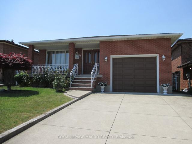 81 Glenayr St, House detached with 3 bedrooms, 2 bathrooms and 5 parking in Hamilton ON | Image 23