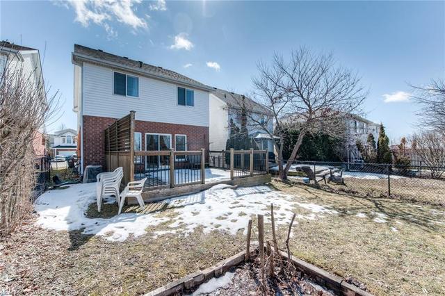 15 Mccurdy Road, House detached with 4 bedrooms, 2 bathrooms and null parking in Guelph ON | Image 36
