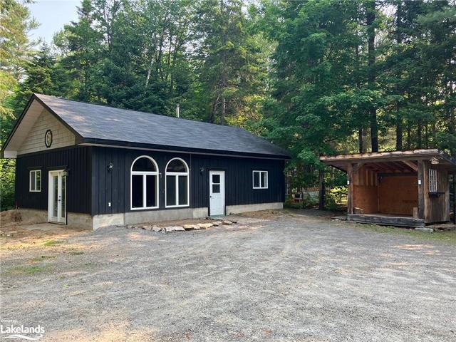 798 Muskoka 3 Road, House detached with 2 bedrooms, 2 bathrooms and null parking in Huntsville ON | Image 7