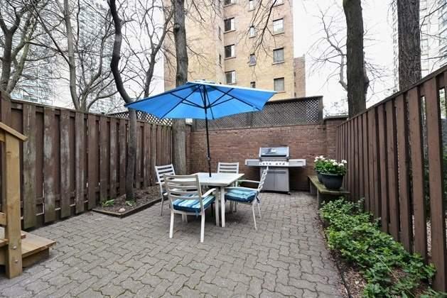 211A Mutual St, House attached with 3 bedrooms, 3 bathrooms and 1 parking in Toronto ON | Image 13
