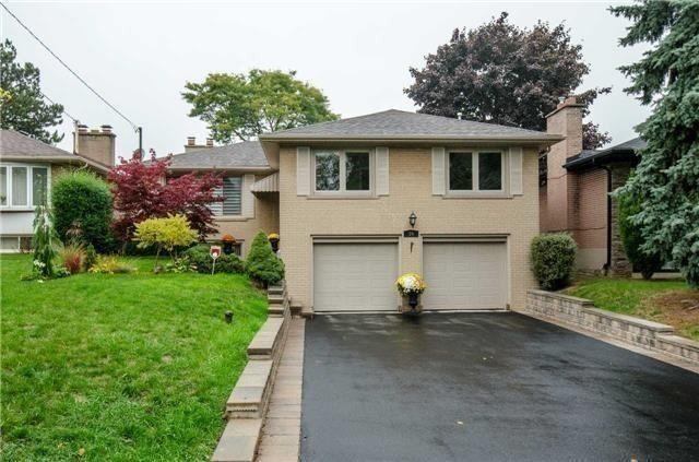 24 Burleigh Heights Dr, House detached with 3 bedrooms, 2 bathrooms and 6 parking in Toronto ON | Card Image