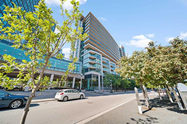 569 - 209 Fort York Blvd, Condo with 1 bedrooms, 1 bathrooms and 0 parking in Toronto ON | Card Image