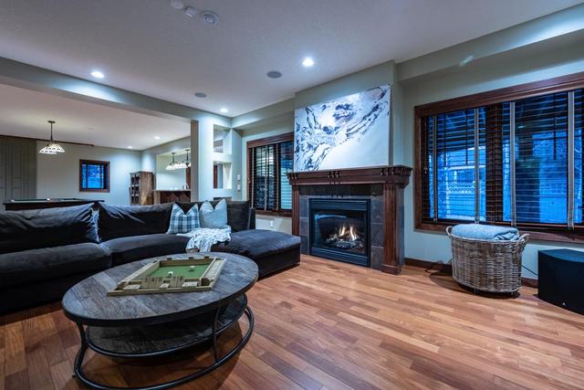 62 Wentworth Terrace Sw, House detached with 4 bedrooms, 3 bathrooms and 3 parking in Calgary AB | Image 41