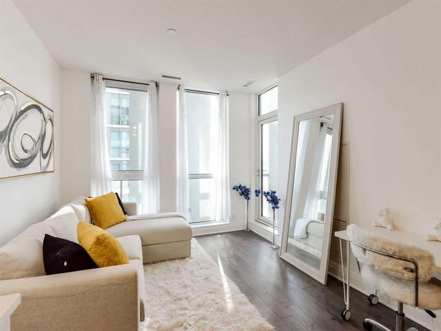 302 - 17 Zorra St, Condo with 1 bedrooms, 1 bathrooms and 0 parking in Toronto ON | Image 8