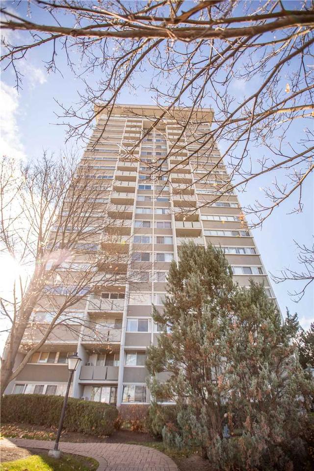 1203 - 375 King St N, Condo with 3 bedrooms, 2 bathrooms and 1 parking in Waterloo ON | Image 25