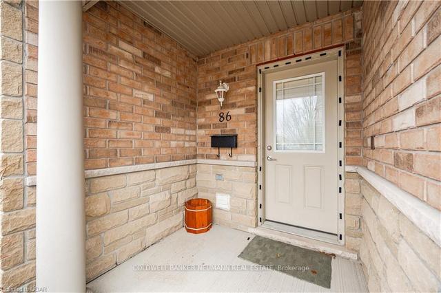86 Lambeth Way, Townhouse with 3 bedrooms, 3 bathrooms and 2 parking in Guelph ON | Image 34