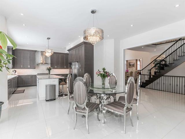 22 Somer Rumm Crt, House detached with 4 bedrooms, 5 bathrooms and 9 parking in Whitchurch Stouffville ON | Image 4