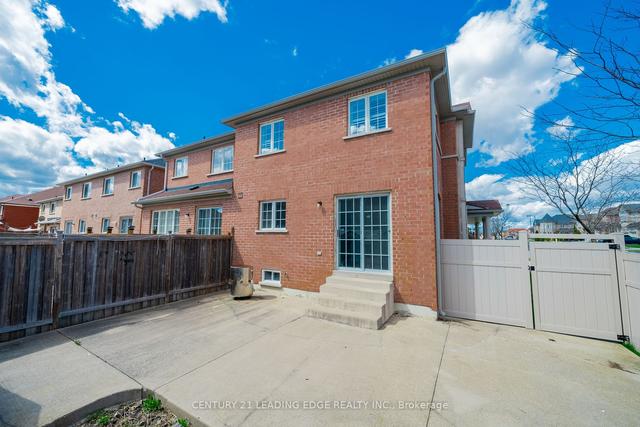 1 Andriana Cres, House semidetached with 4 bedrooms, 4 bathrooms and 3 parking in Markham ON | Image 32
