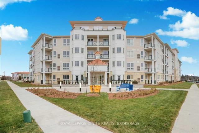 418 - 50 Lakebreeze Dr, Condo with 2 bedrooms, 2 bathrooms and 1 parking in Clarington ON | Image 2
