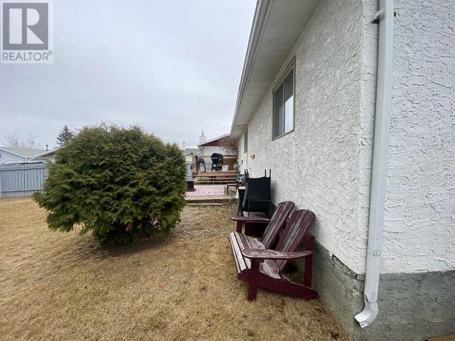 1429 53 Street, House detached with 4 bedrooms, 2 bathrooms and 3 parking in Edson AB | Image 8
