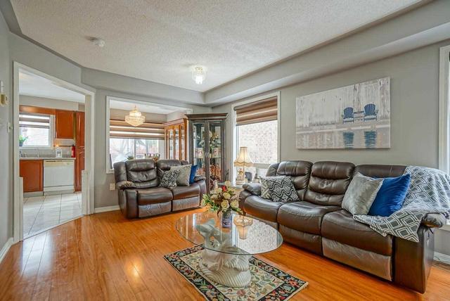 55 Brunswick St, House semidetached with 3 bedrooms, 3 bathrooms and 3 parking in Brampton ON | Image 10