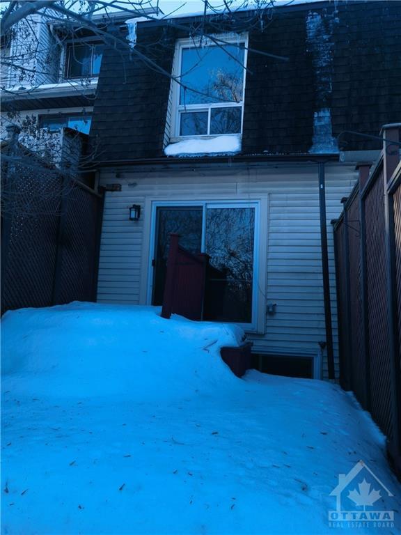 a - 25 Robinson Avenue, Townhouse with 3 bedrooms, 3 bathrooms and 2 parking in Ottawa ON | Image 21