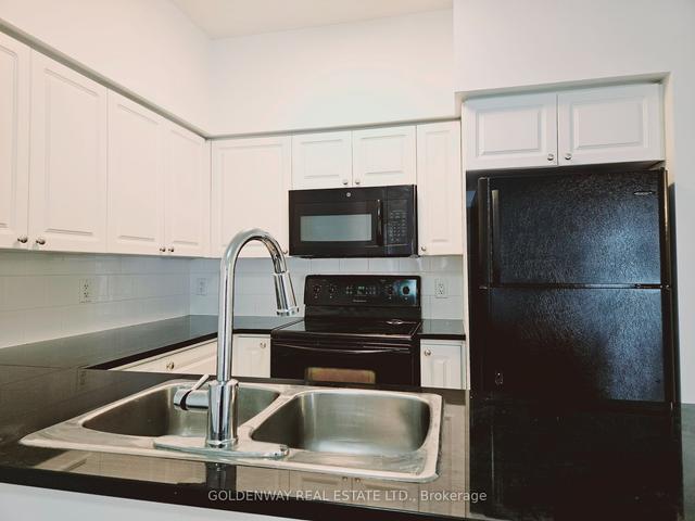 gv128 - 17 Barberry Pl, Townhouse with 1 bedrooms, 1 bathrooms and 1 parking in Toronto ON | Image 28