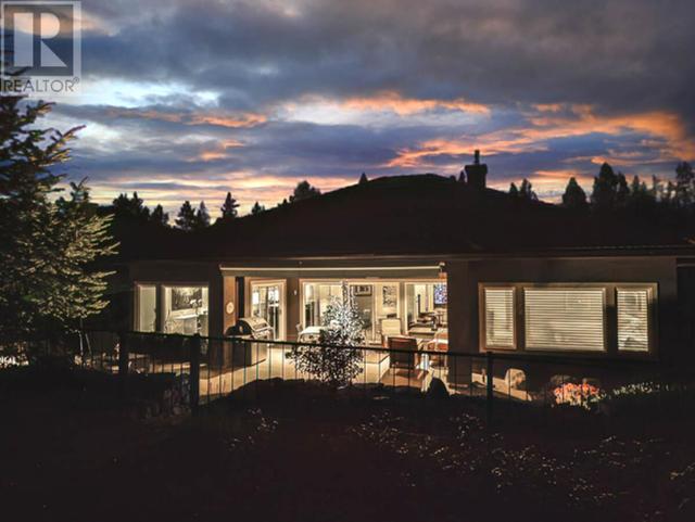 4158 Gallaghers Boulevard S, House detached with 4 bedrooms, 3 bathrooms and 4 parking in Kelowna BC | Image 32