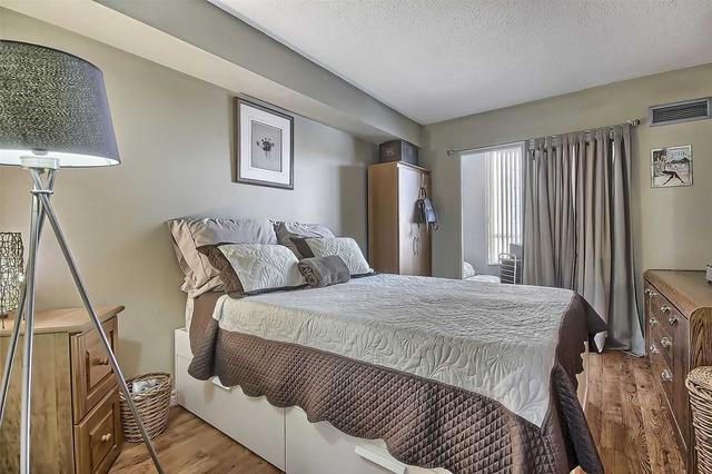 308 - 175 Cedar Ave, Condo with 1 bedrooms, 2 bathrooms and 1 parking in Richmond Hill ON | Image 7