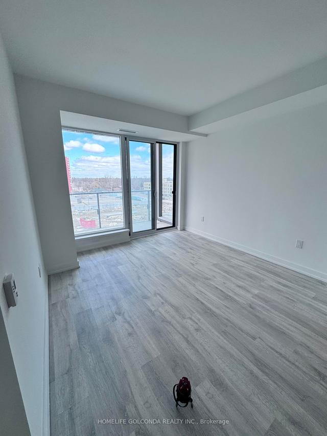 n543 - 5915 Yonge St, Condo with 2 bedrooms, 2 bathrooms and 0 parking in Toronto ON | Image 8