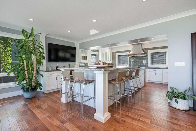 1888 Bay Shore Road Sw, House detached with 4 bedrooms, 2 bathrooms and 2 parking in Calgary AB | Image 13