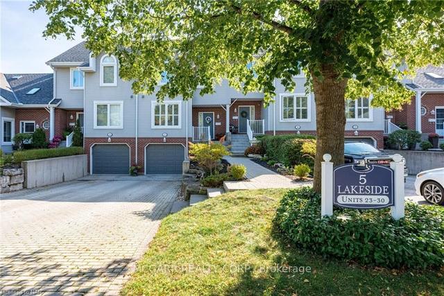 27 - 5 Lakeside Dr, Townhouse with 2 bedrooms, 3 bathrooms and 3 parking in St. Catharines ON | Image 1