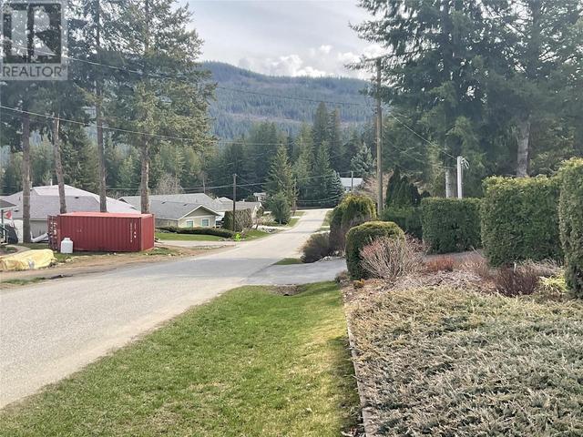 2454 Leisure Road, House detached with 4 bedrooms, 2 bathrooms and 2 parking in Columbia Shuswap C BC | Image 67