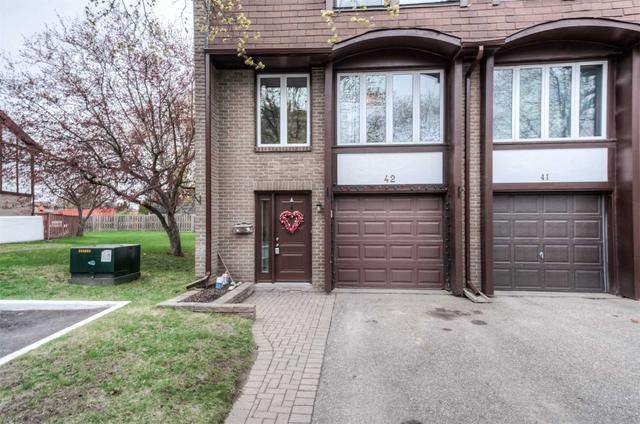42 - 46 Cedarwoods Cres, Townhouse with 3 bedrooms, 2 bathrooms and 2 parking in Kitchener ON | Image 20
