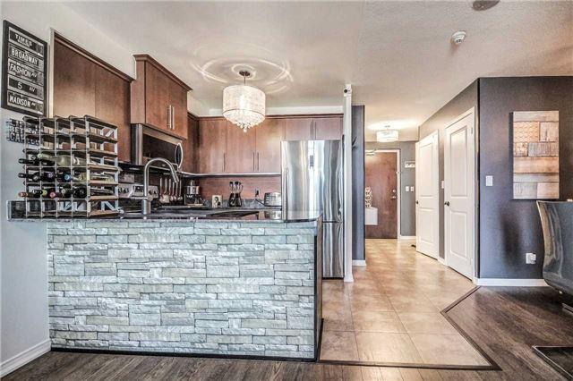 LphN - 8 Rosebank Dr, Condo with 1 bedrooms, 1 bathrooms and 1 parking in Toronto ON | Image 11