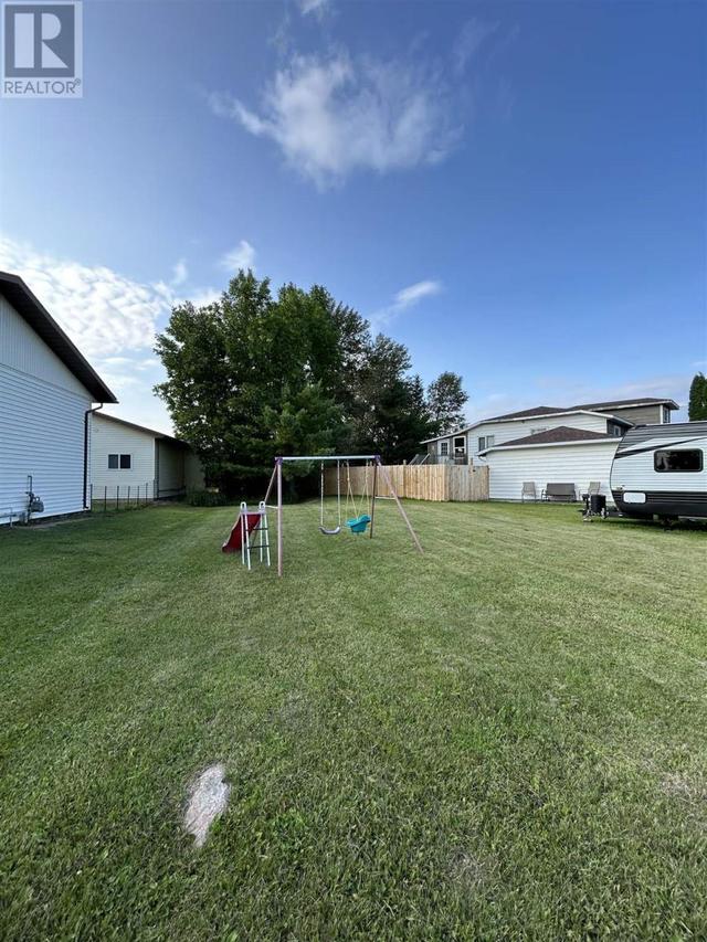 1508 Sunset Dr, House detached with 4 bedrooms, 2 bathrooms and null parking in Fort Frances ON | Image 40