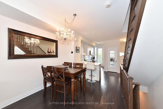 3 - 189 Norseman St, Townhouse with 3 bedrooms, 3 bathrooms and 2 parking in Toronto ON | Image 6